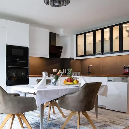 Luxury Siena In Bachem Bei Koln 아파트