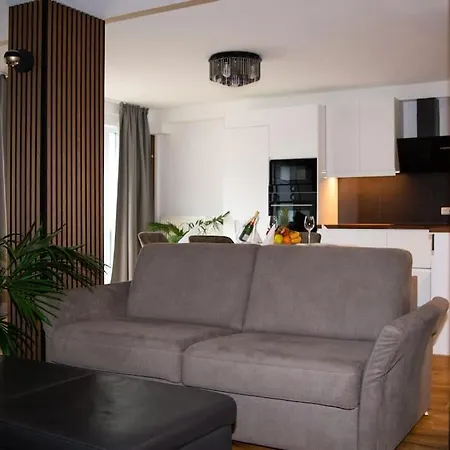 Luxury Siena In Bachem Bei Koln *