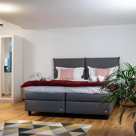 Luxury Siena In Bachem Bei Koln * 프레첸