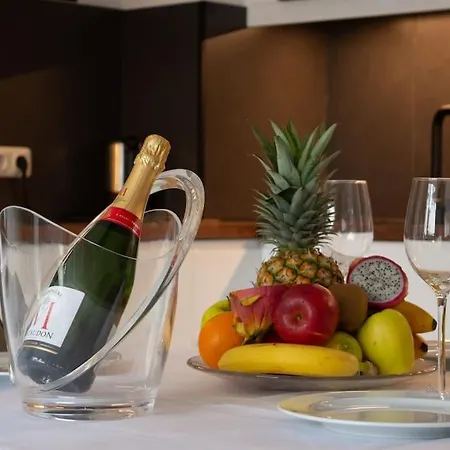 Luxury Siena In Bachem Bei Koln *