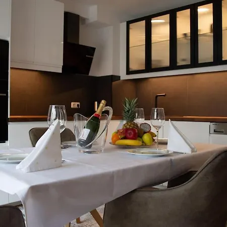 Luxury Siena In Bachem Bei Koln 아파트