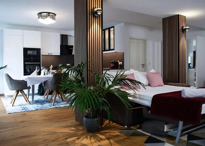 Appartement Luxury Siena In Bachem Bei Koln