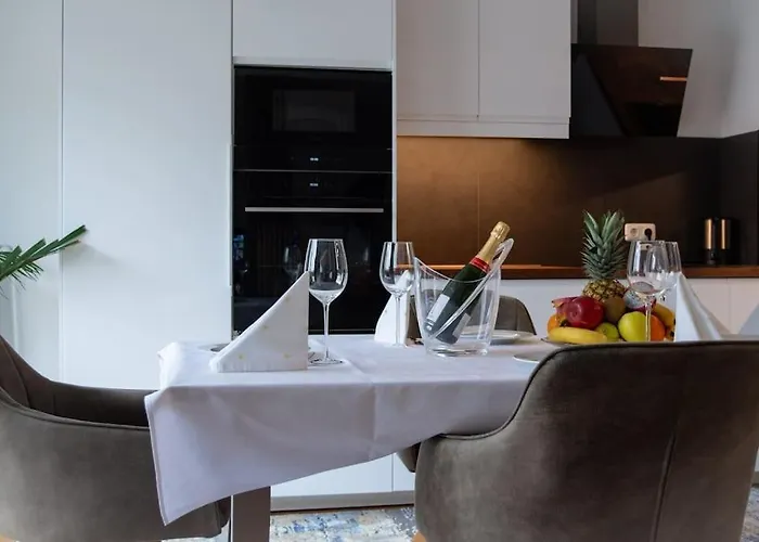 Luxury Siena In Bachem Bei Koln