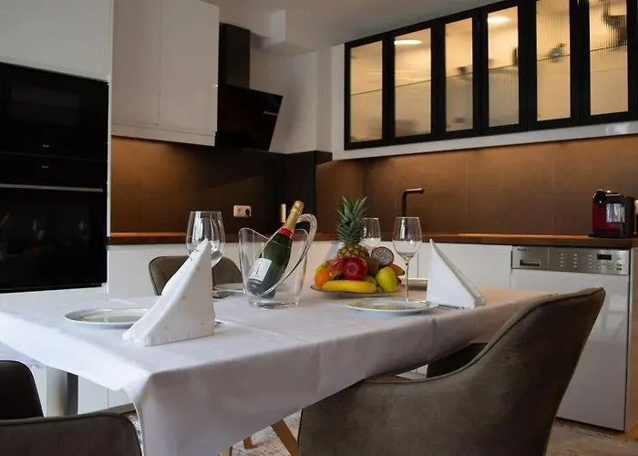 Luxury Siena In Bachem Bei Koln Appartement *